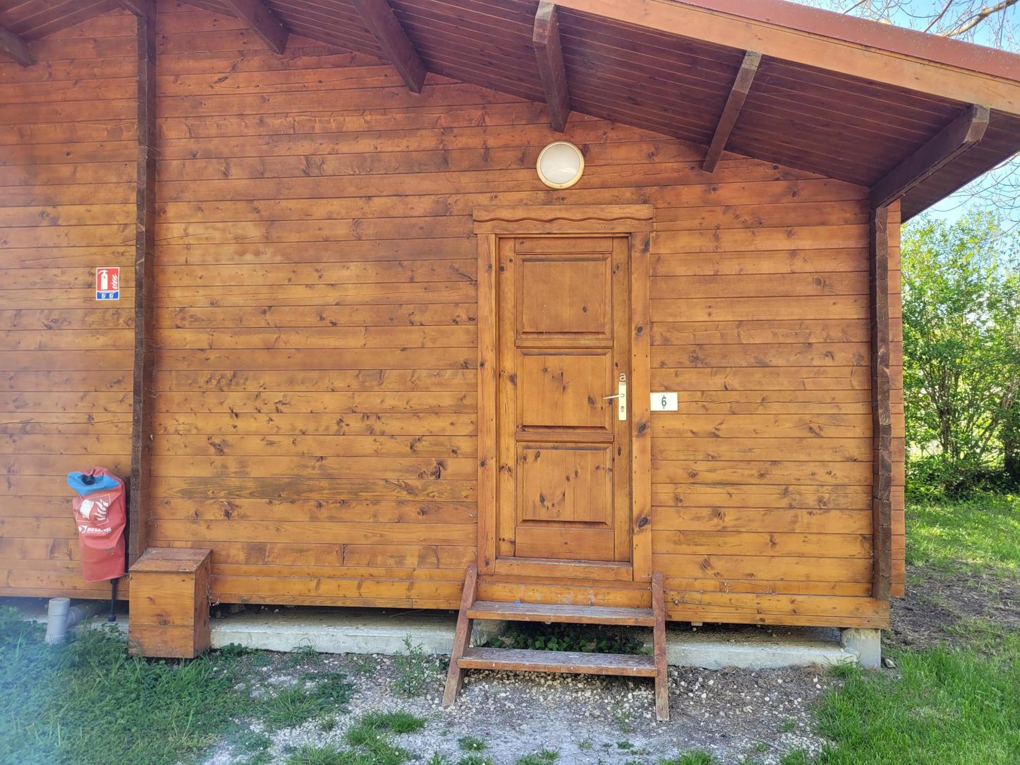 Camping Les 2 Salamandres Arces-sur-Gironde Extérieur photo